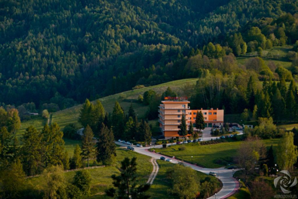 Hotel Korona Sanatorium Uzdrowiskowe Muszyna Exterior foto